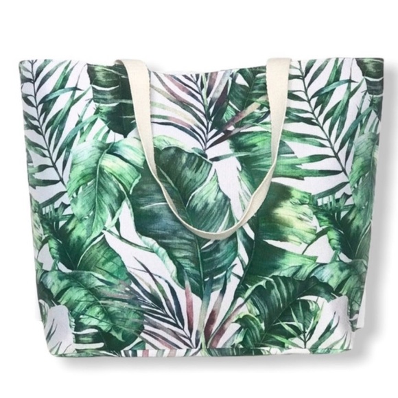 Large Tropical Print Tote Bag with Matching Wristlet - Picture 4 of 14